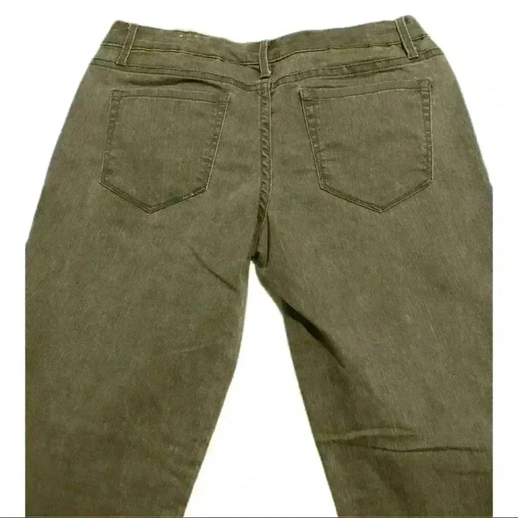 MOSSIMO Jeans-NWT - Picture 3 of 4